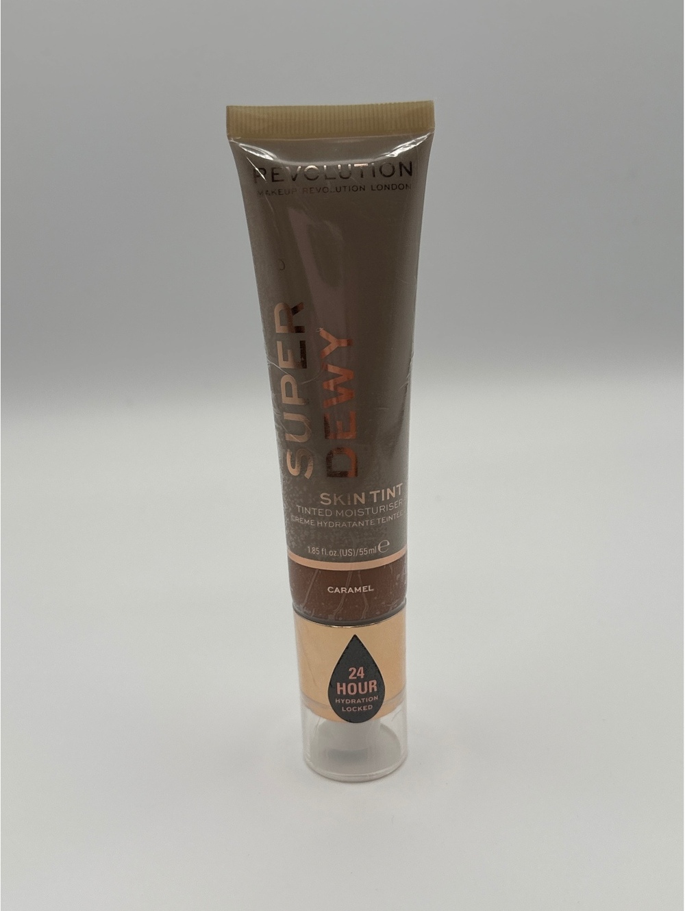 NEW Makeup Revolution Super Dewy Skin Tint, Caramel